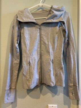 Lululemon Light Gray Women's Zip-Up Jacket